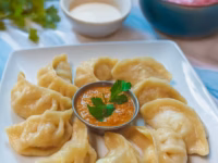 Momos