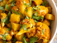 Aloo Gobi - Cauliflower and potato curry at Tandoori Kitchen