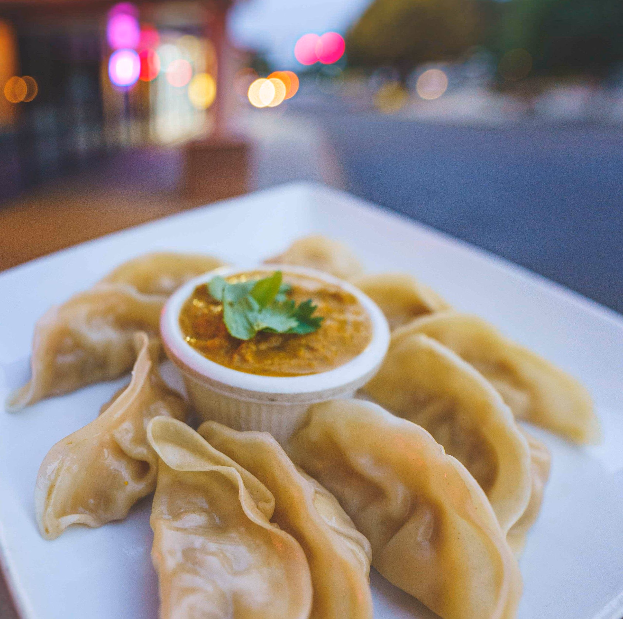 Momos